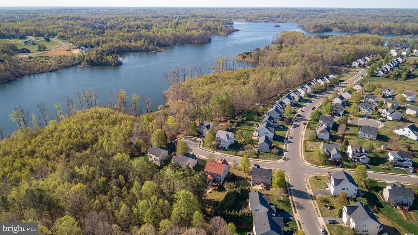 37 Manorwood Drive photo 80