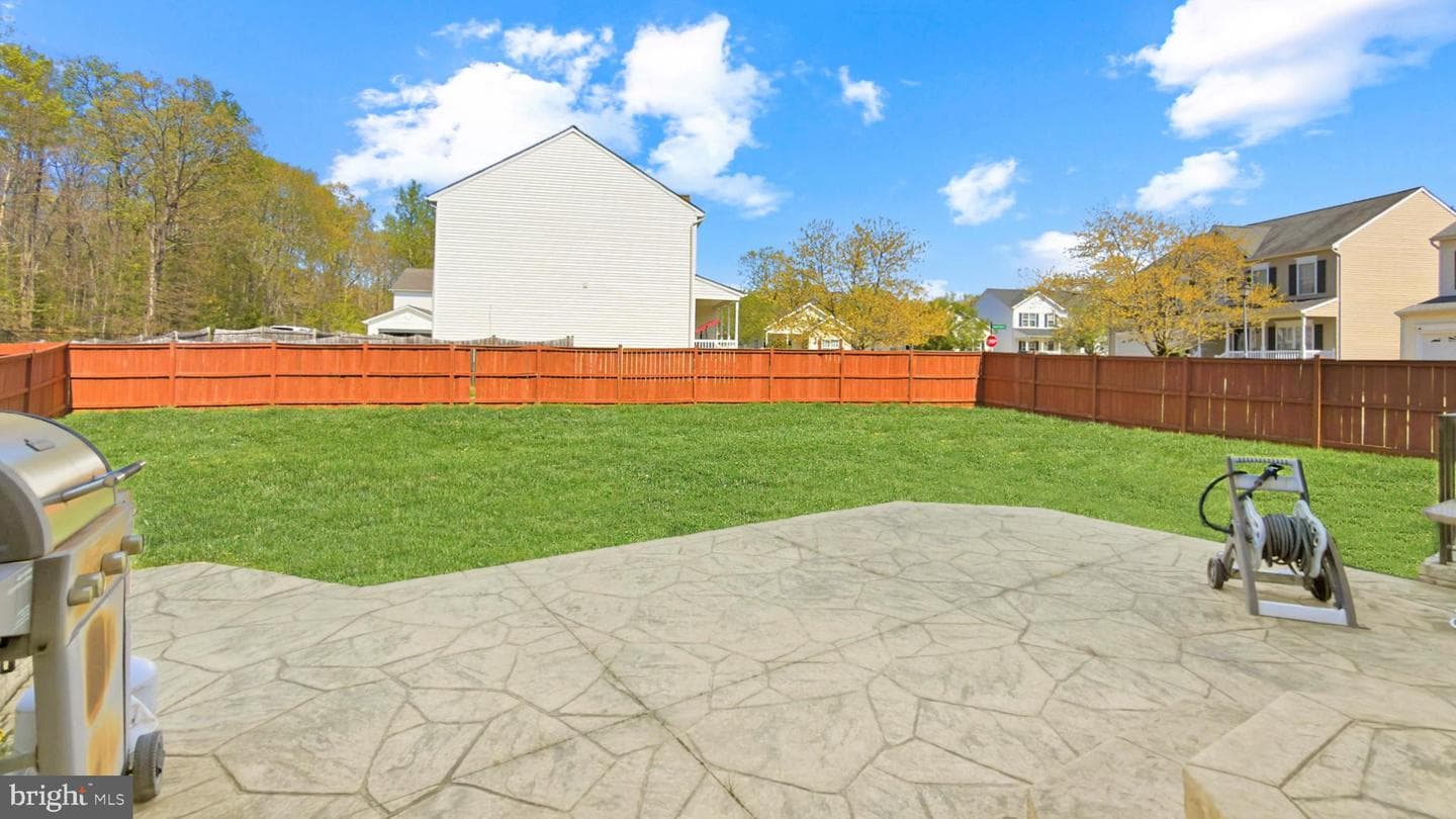 14 Grassland Street photo 25