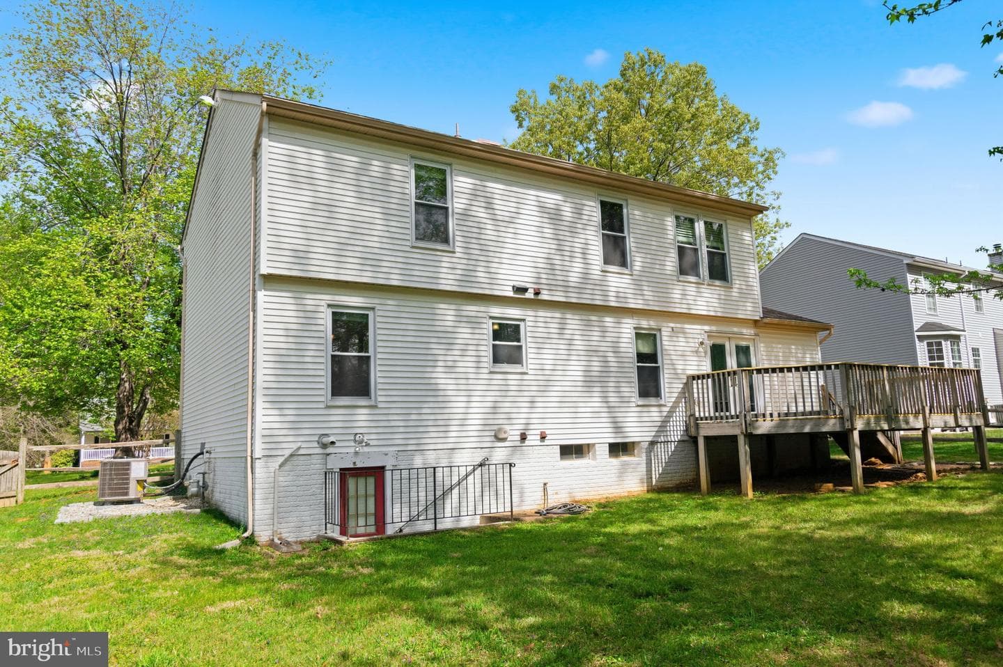 57 Briarwood Drive photo 40