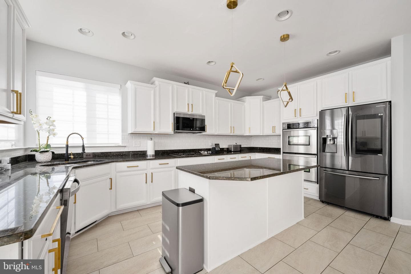 127 Coachman Circle photo 20
