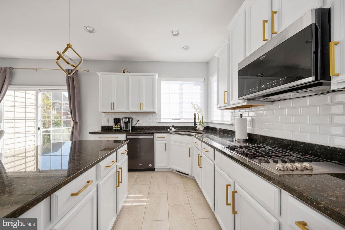 127 Coachman Circle photo 22