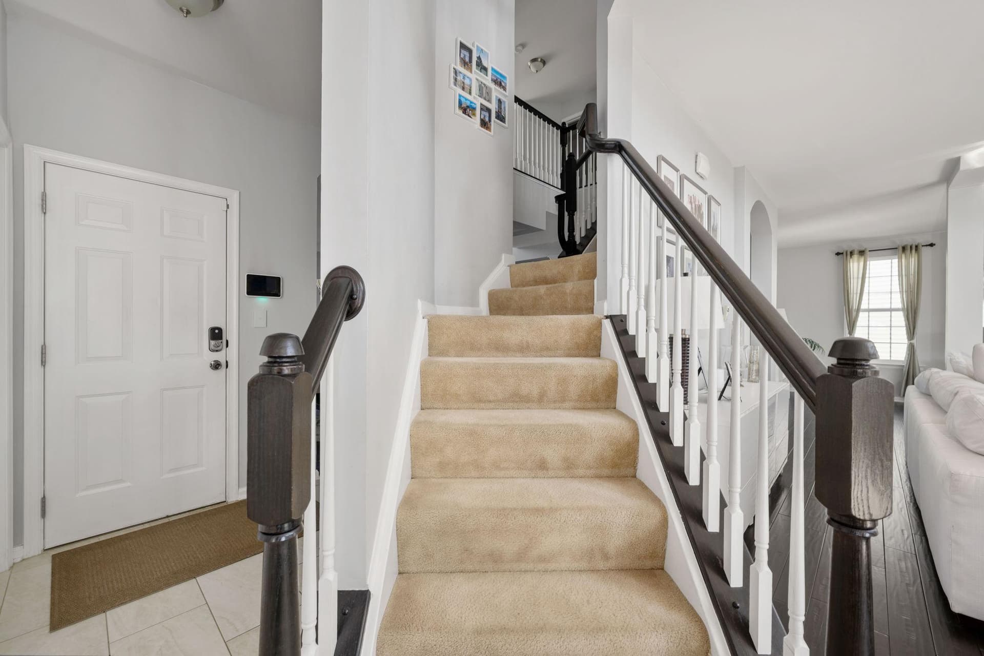 127 Coachman Circle photo 25