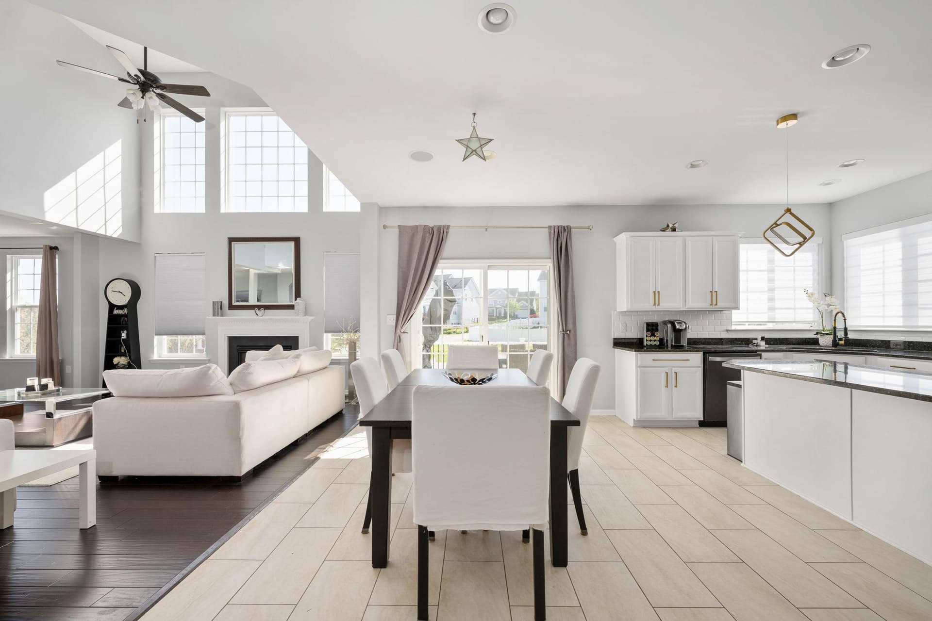 127 Coachman Circle photo 5