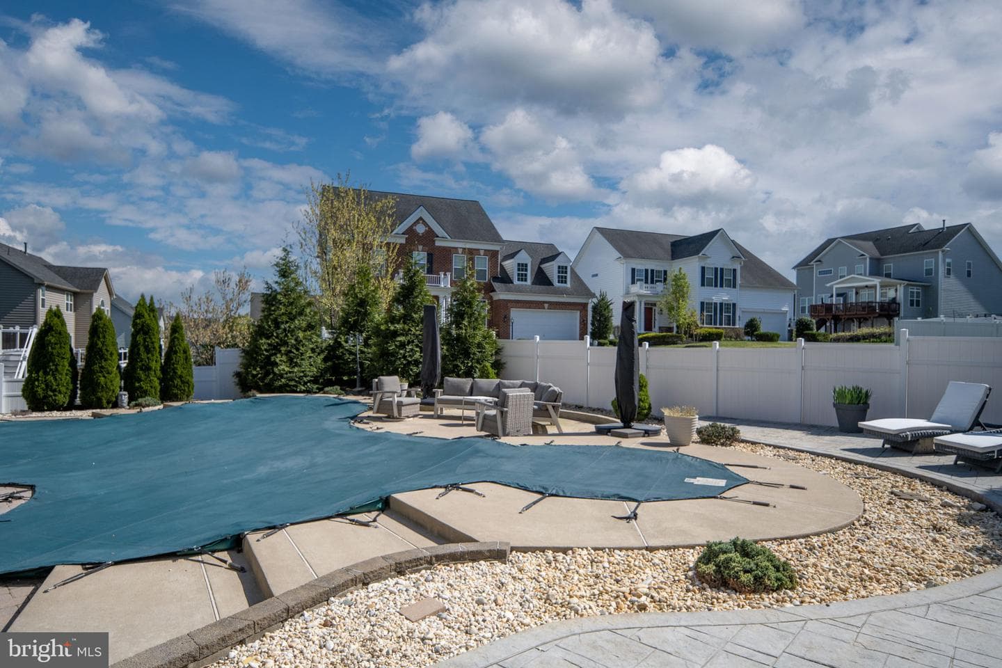 127 Coachman Circle photo 67