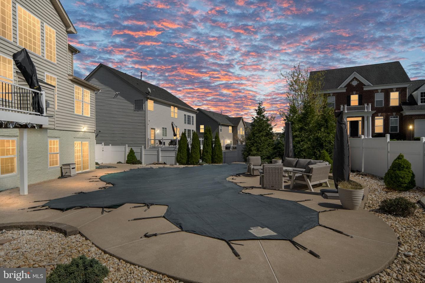 127 Coachman Circle photo 74