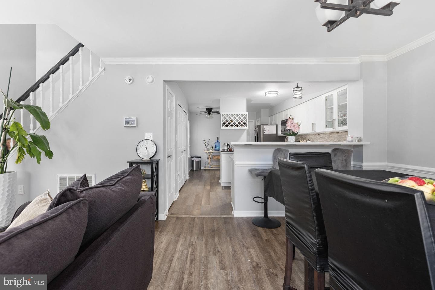 6 Regency Drive photo 18