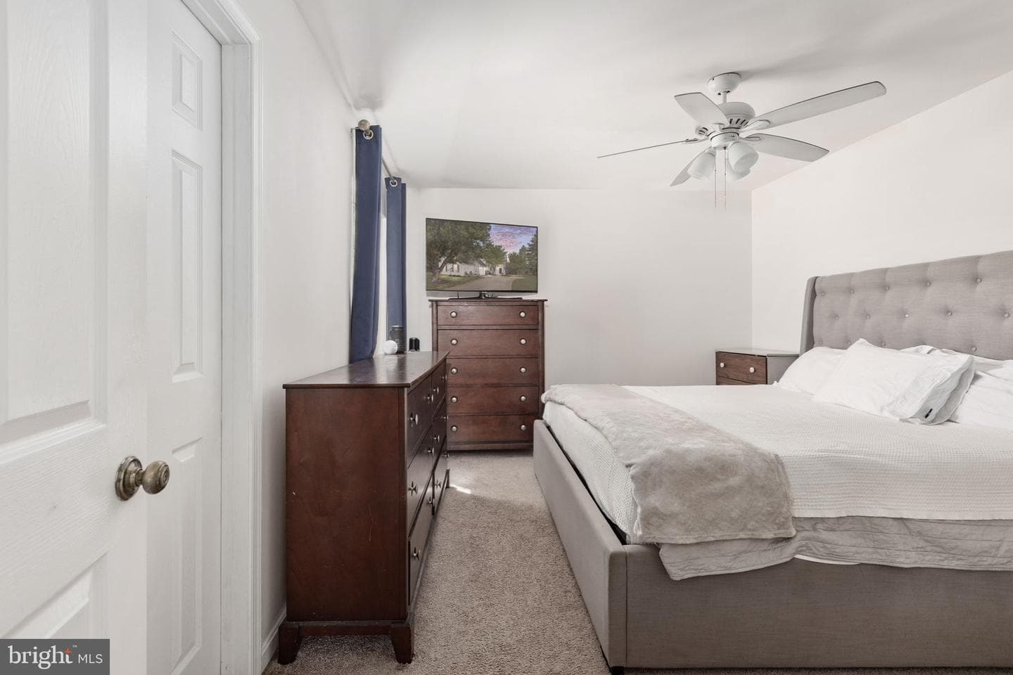 6 Regency Drive photo 26