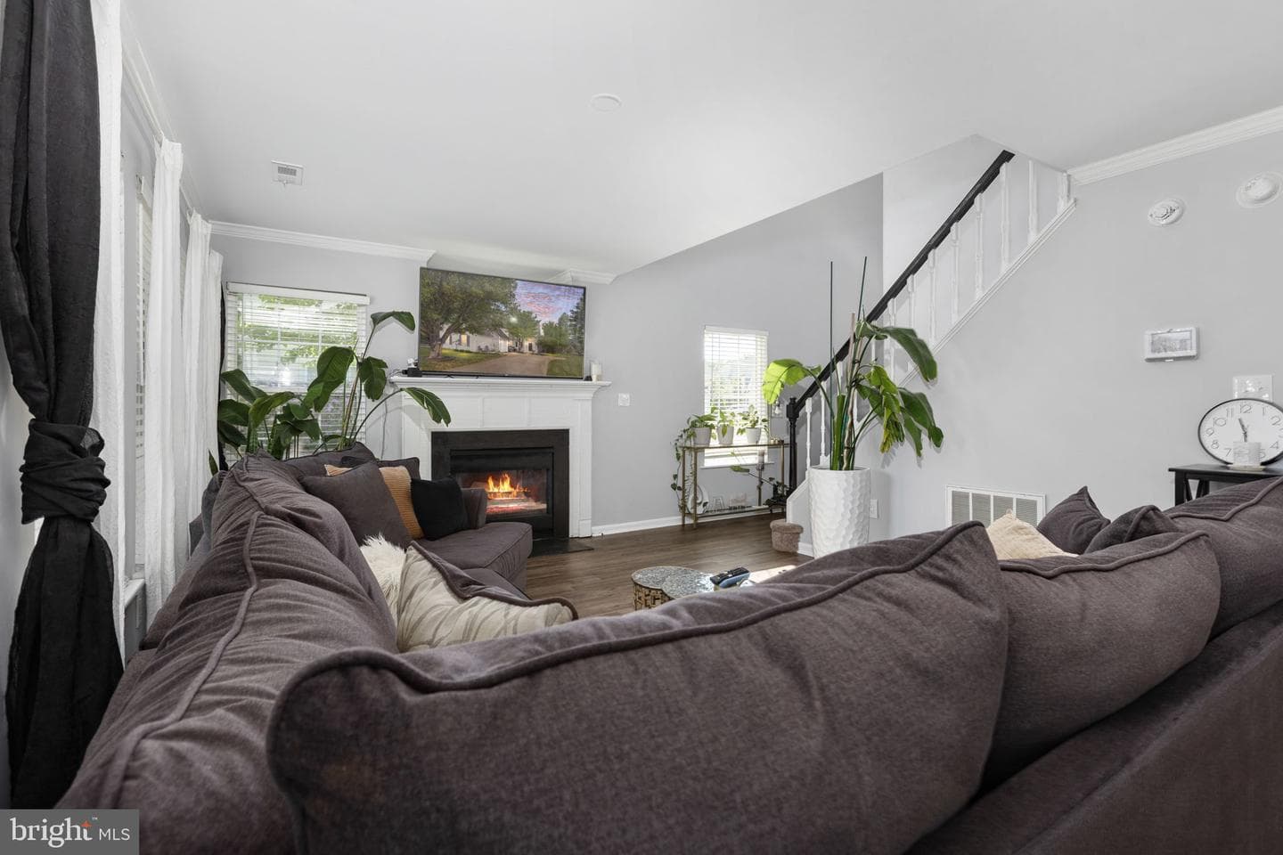 6 Regency Drive photo 6