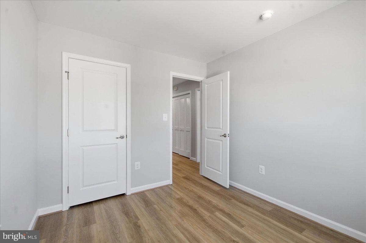 311 Landing Drive photo 20