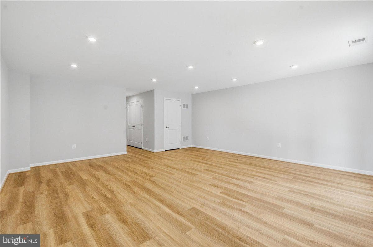 311 Landing Drive photo 27