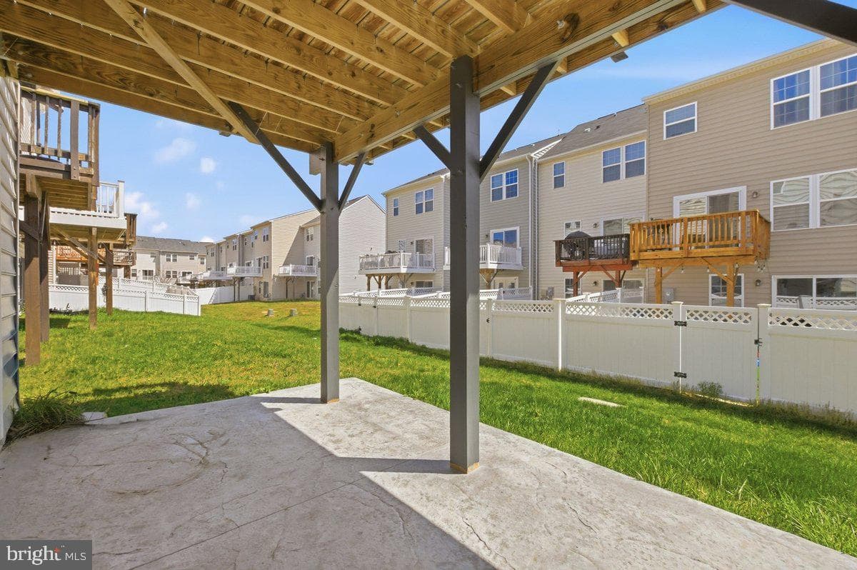 311 Landing Drive photo 37