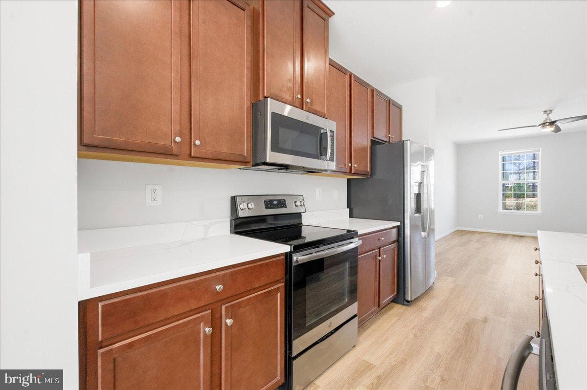 311 Landing Drive photo 7