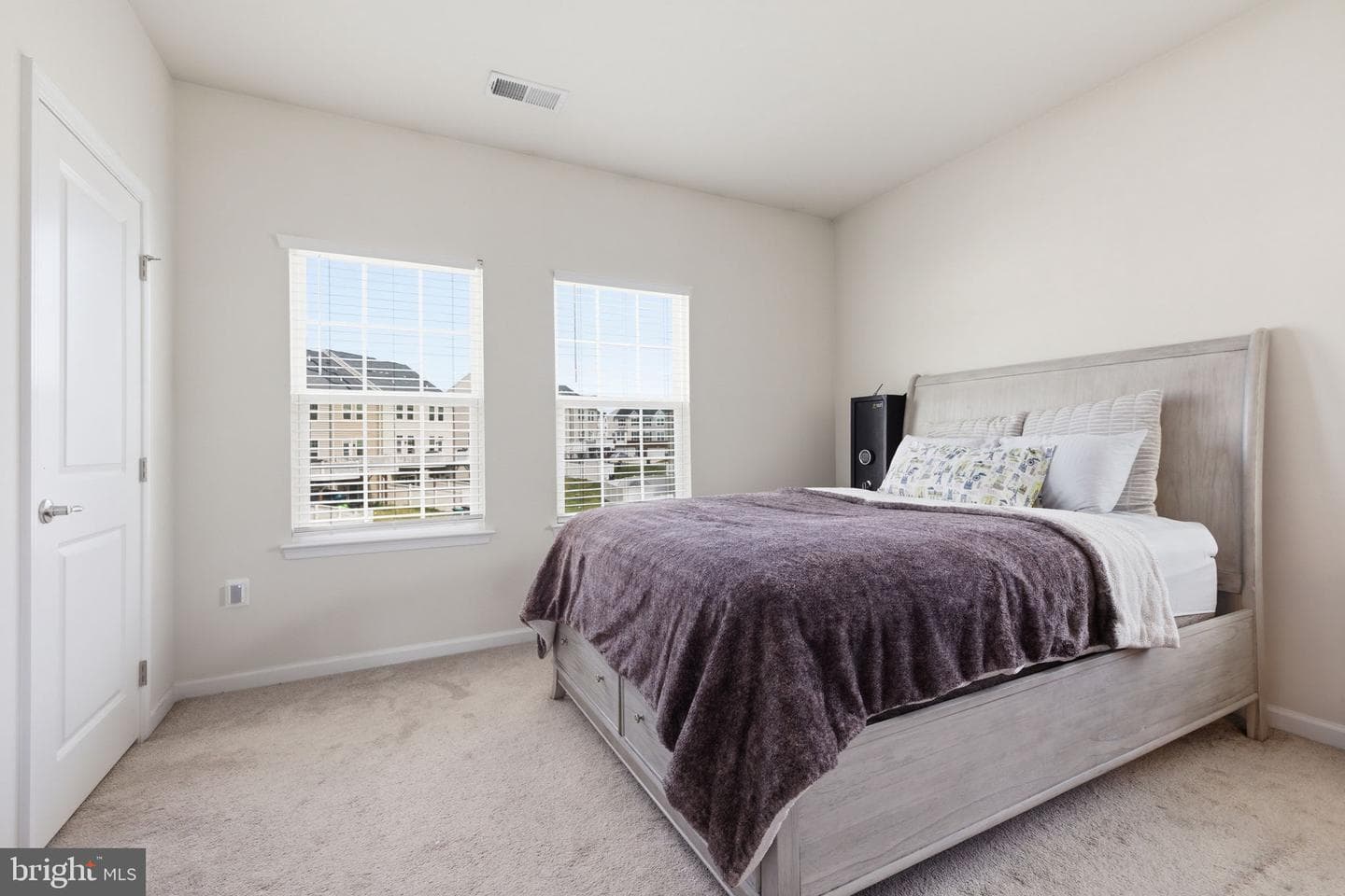 514 River Crest Way photo 11