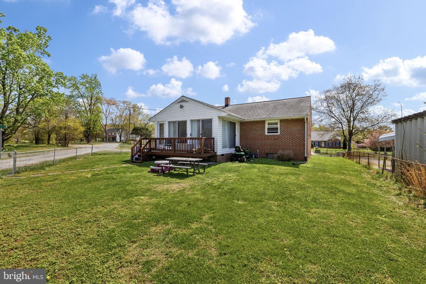 80 Lorenzo Drive photo 23