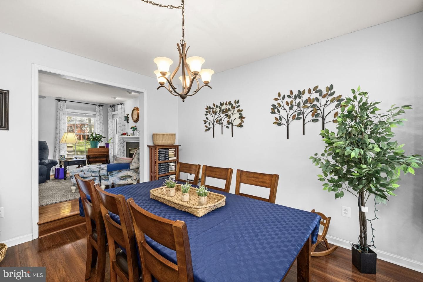 69 Cardinal Forest Drive photo 9