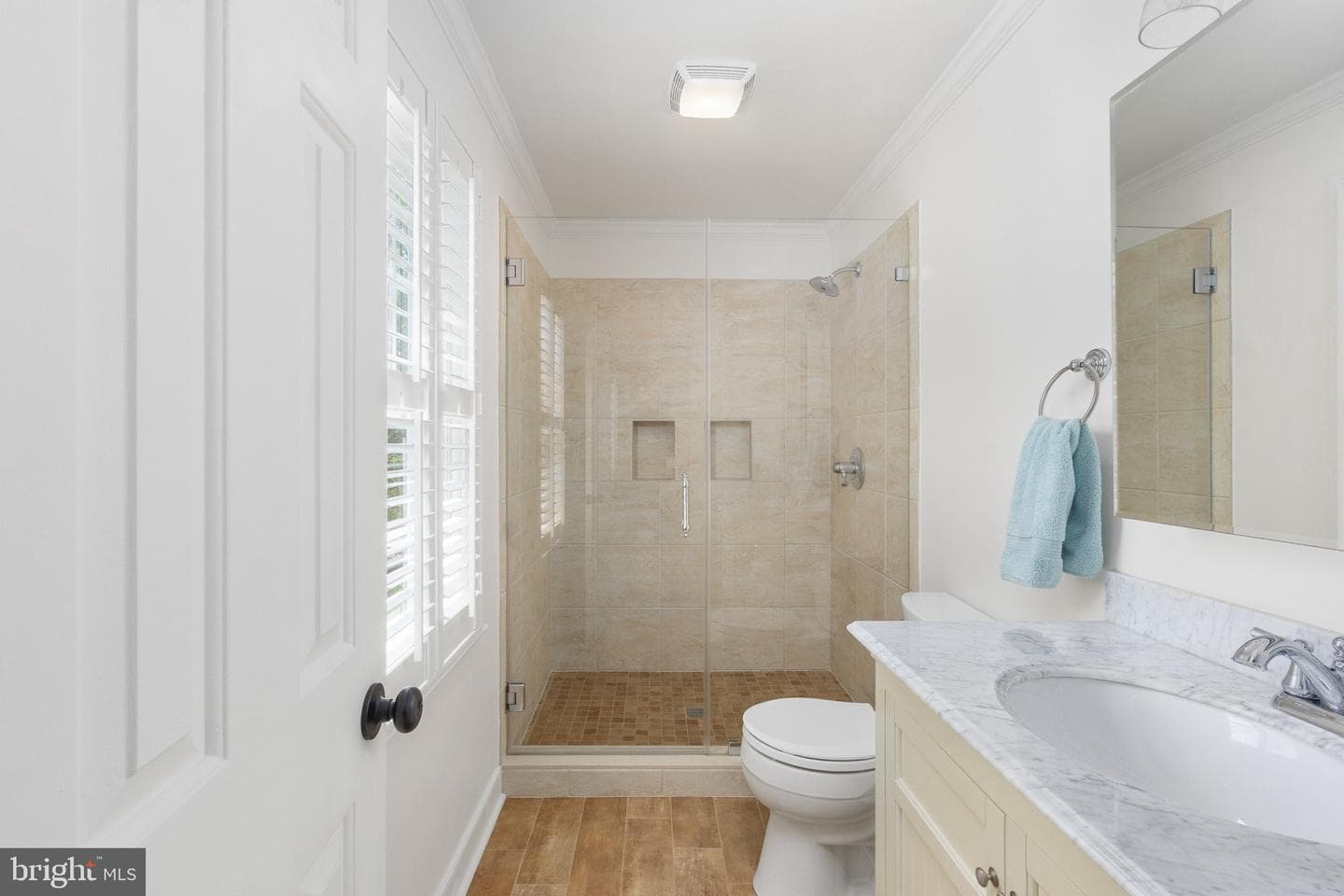 212 Camden Drive photo 31