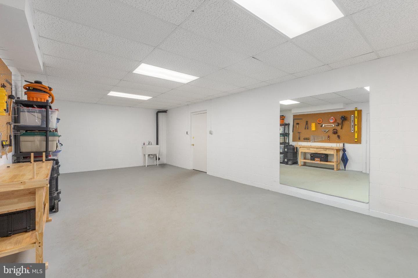 212 Camden Drive photo 48