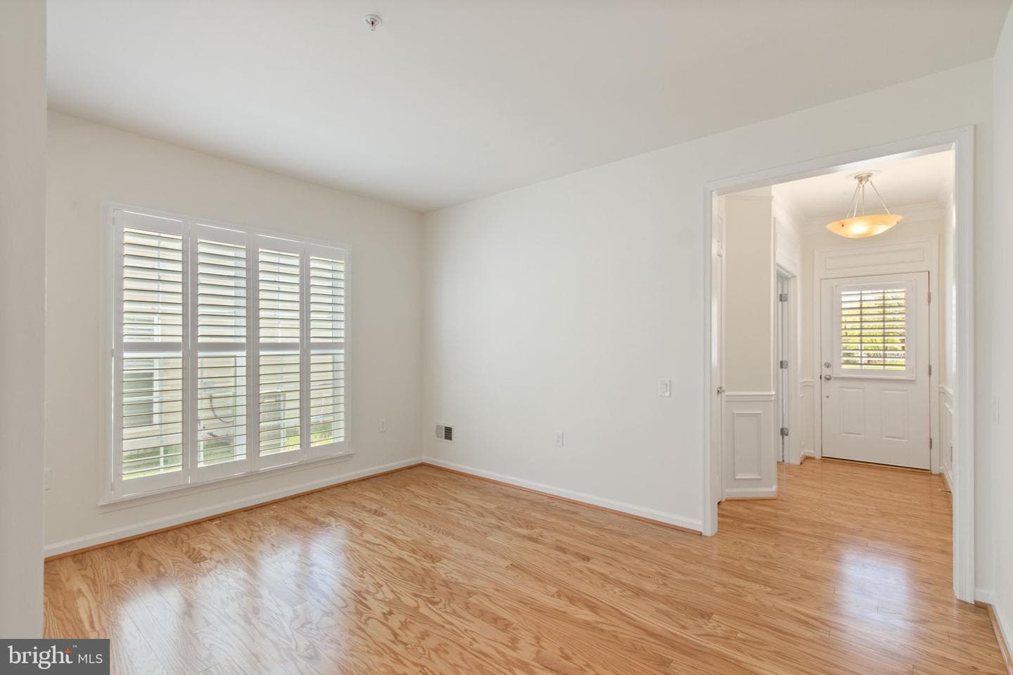 33 Denison Street photo 12
