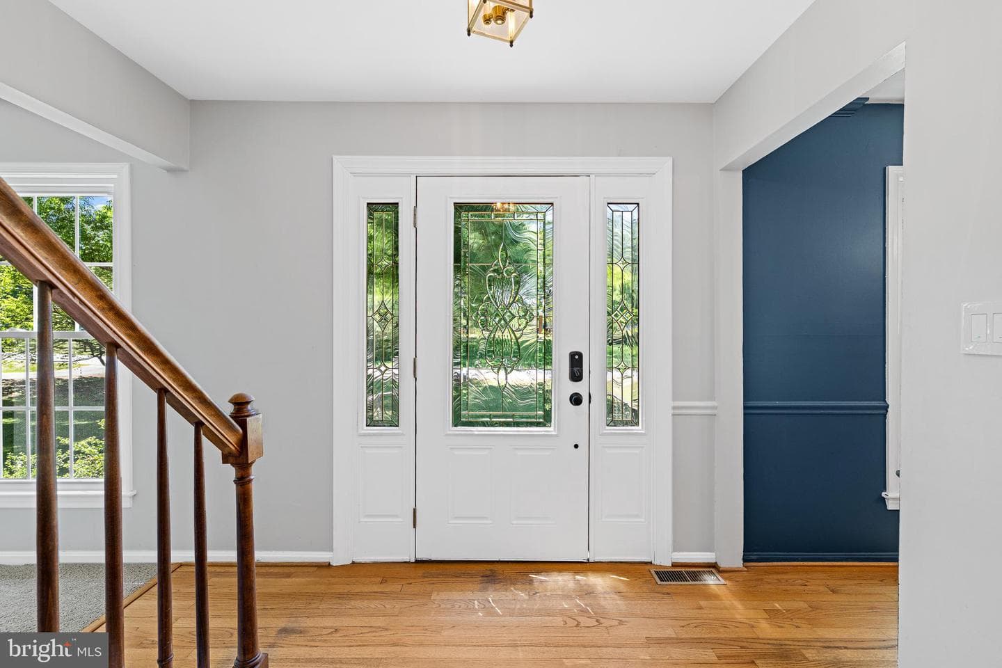 309 Ingleside Drive photo 10