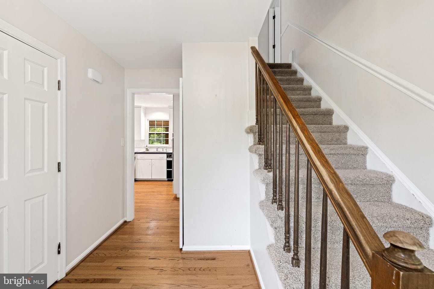 309 Ingleside Drive photo 14