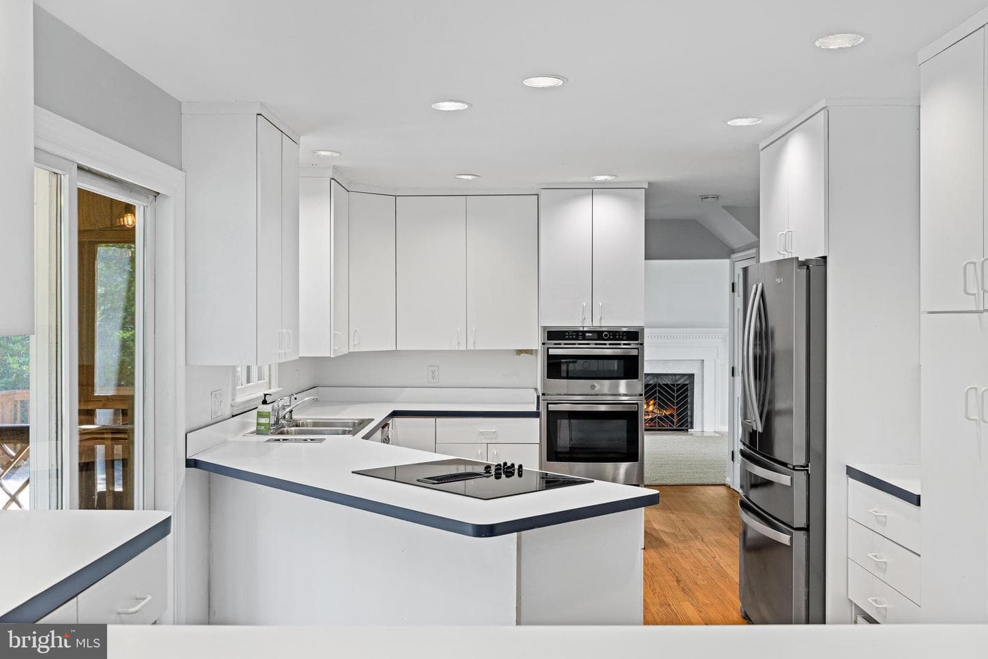 309 Ingleside Drive photo 23