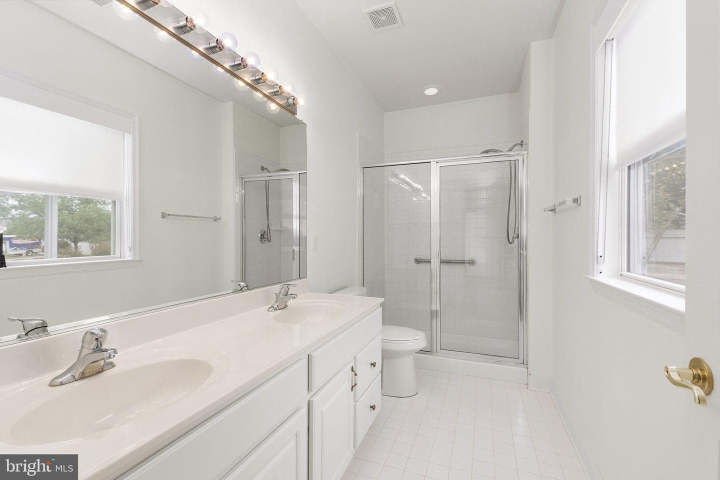 4 Harborton Lane photo 19