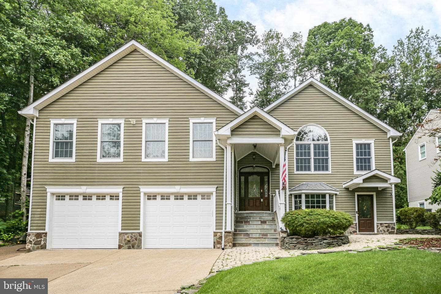 2409 Harpoon Drive photo 3