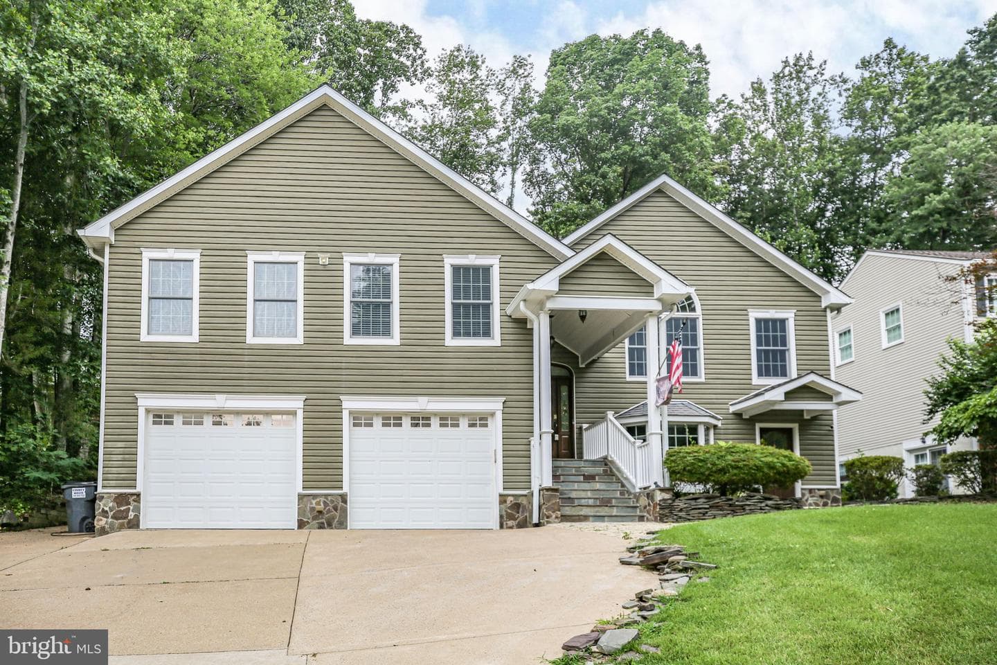 2409 Harpoon Drive photo 4