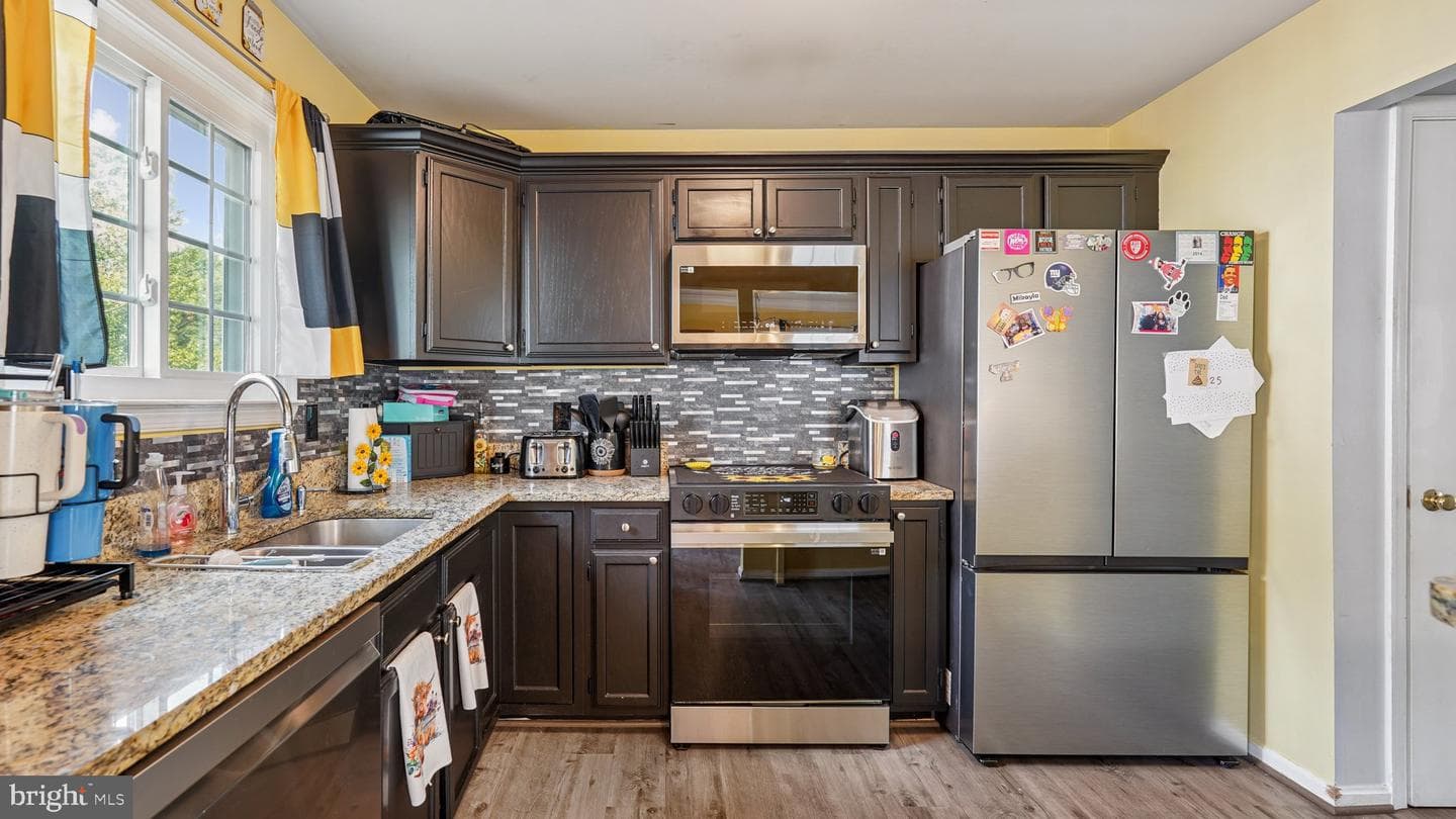 201 Mayfair Place #179 photo 11