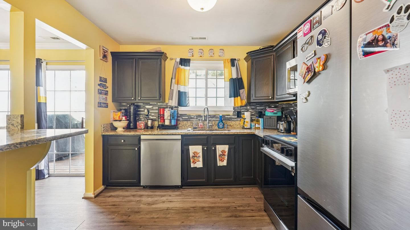 201 Mayfair Place #179 photo 9