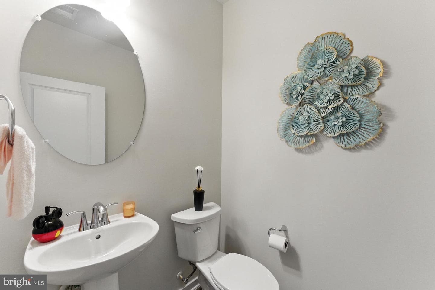 406 Honeyberry Lane photo 28