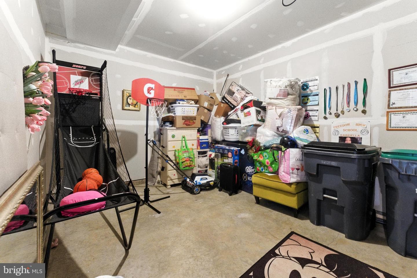 406 Honeyberry Lane photo 35
