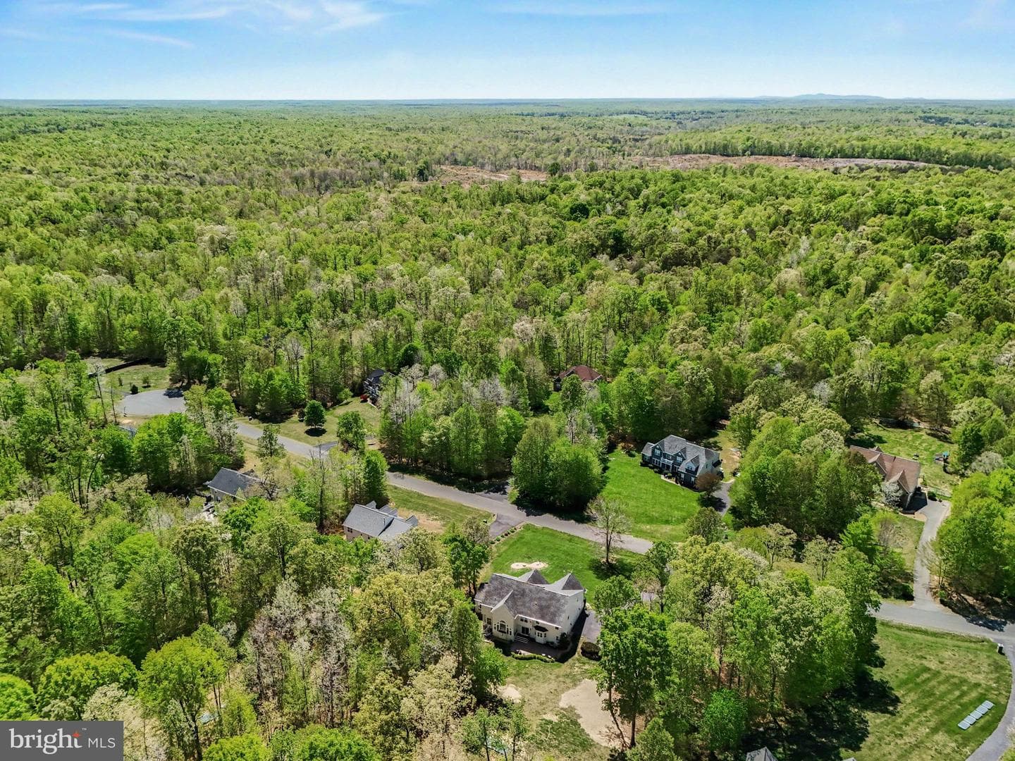 35 Mills Hollow Drive photo 54