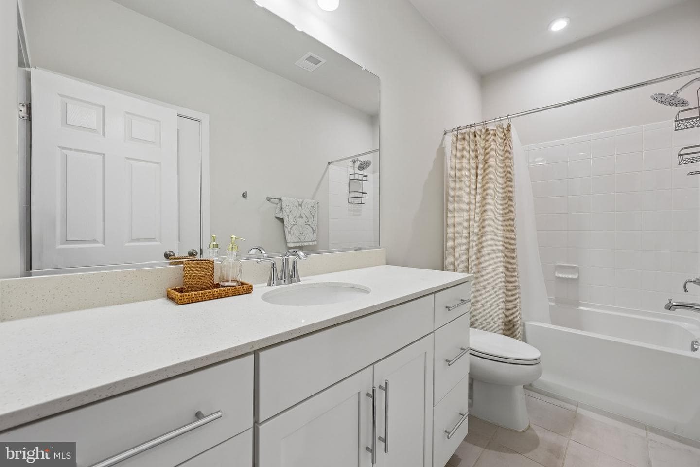 106 Lentz Lane photo 24