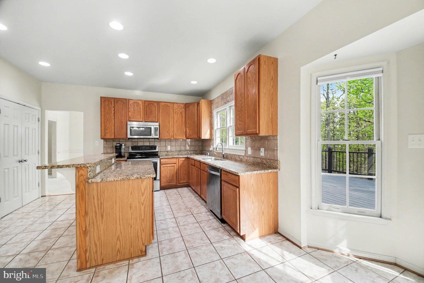 1480 Truslow Road photo 4