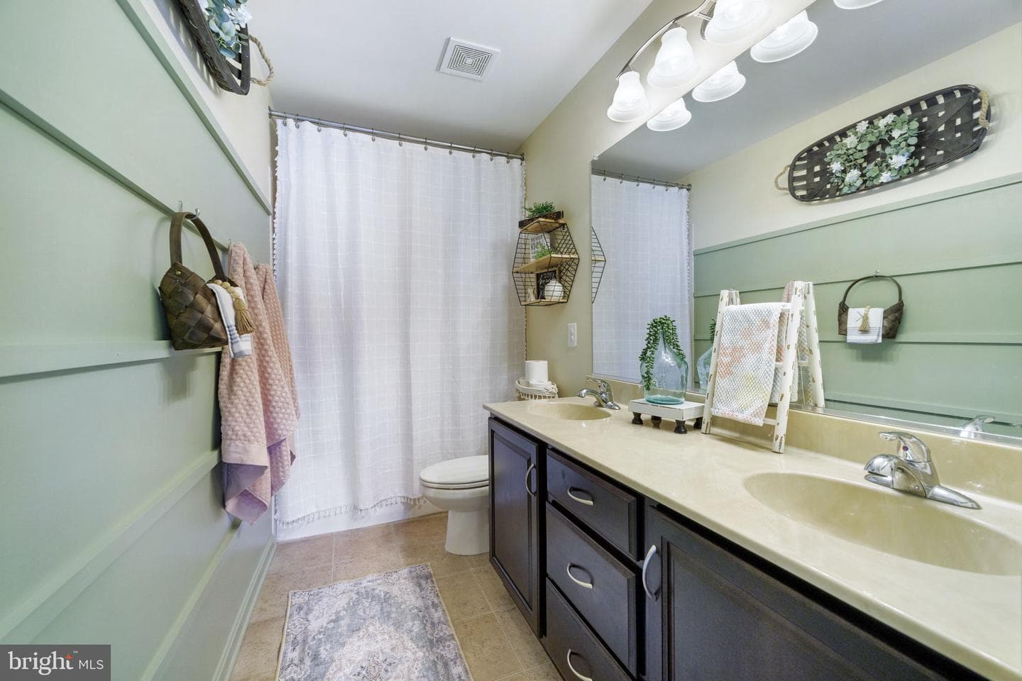 233 Lonesome Lane photo 37