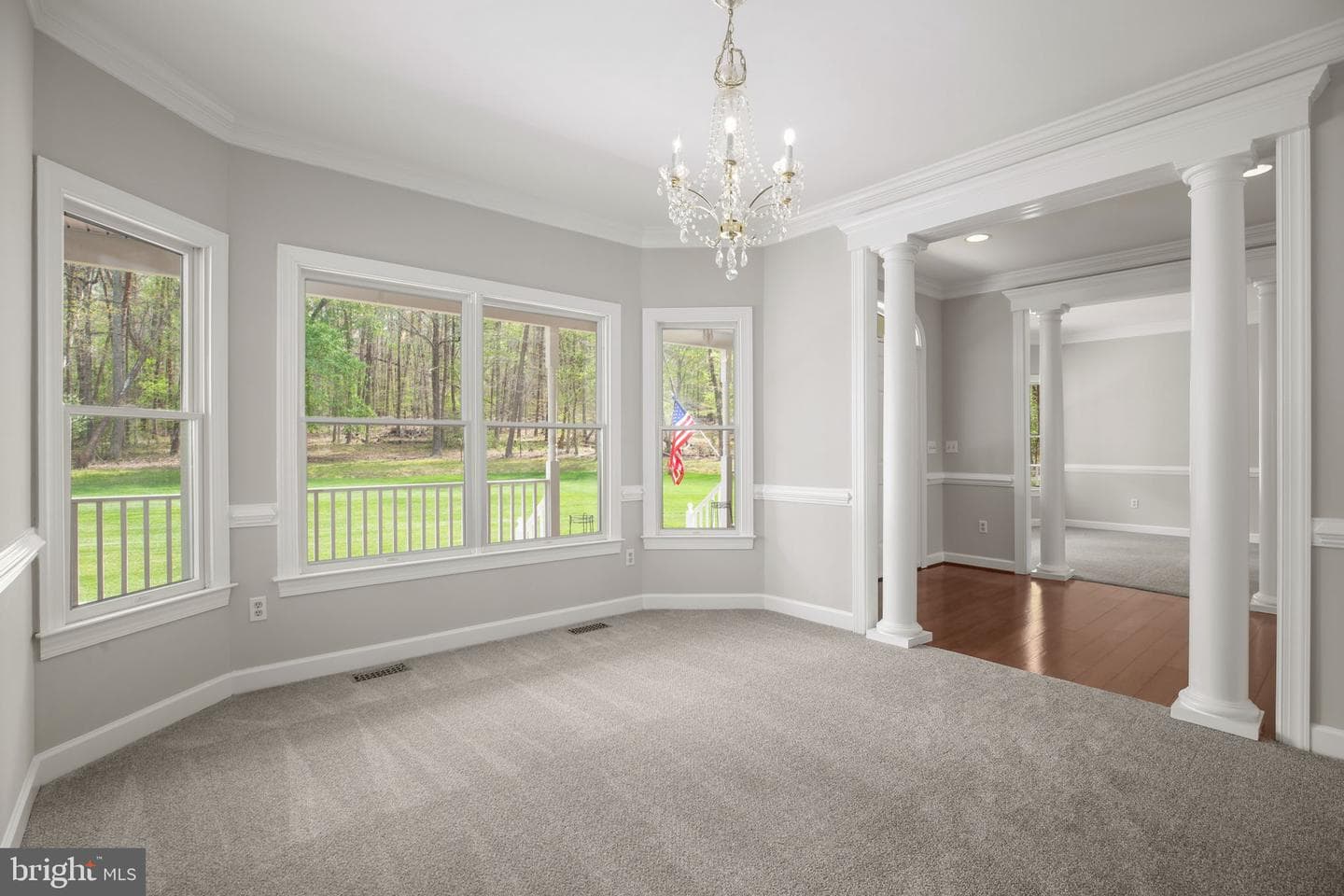 839 Queen Anne Drive photo 21