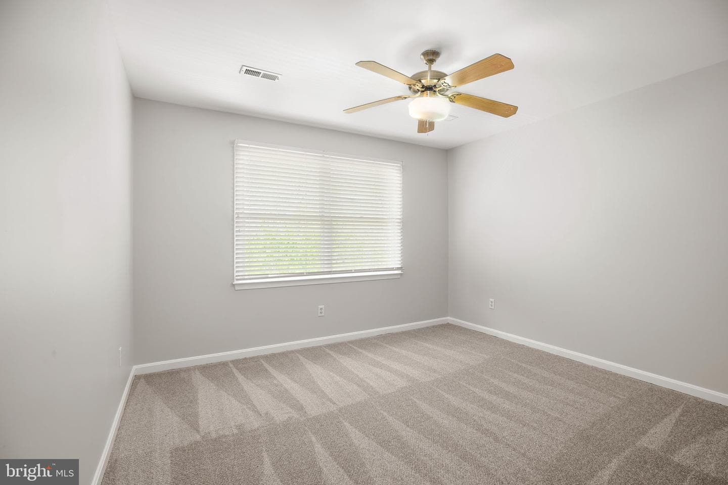 839 Queen Anne Drive photo 58