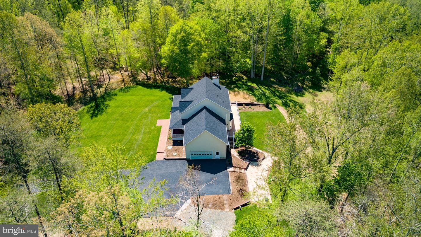 839 Queen Anne Drive photo 98