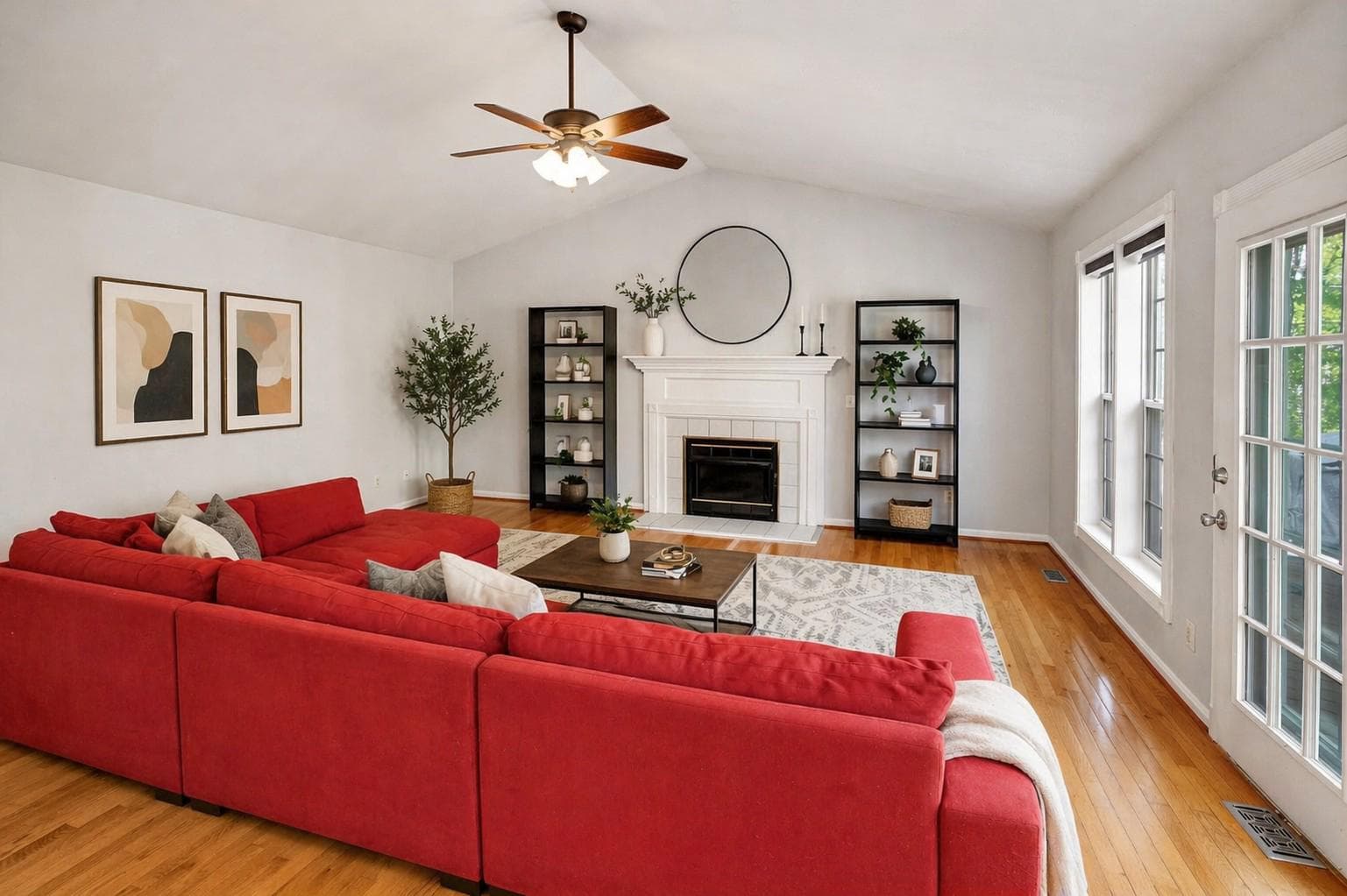 5 Murray Circle photo 13
