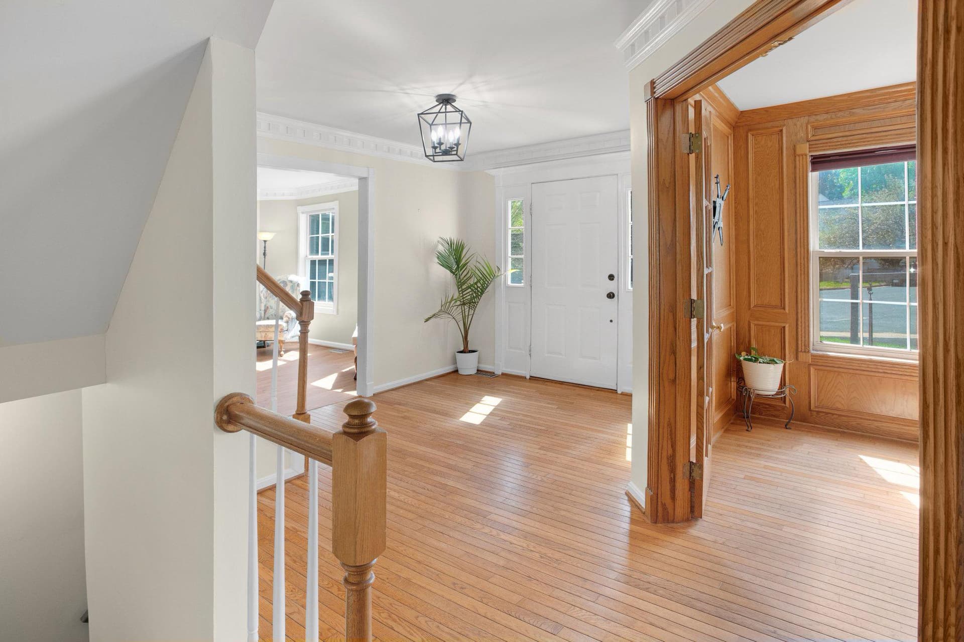 5 Murray Circle photo 2