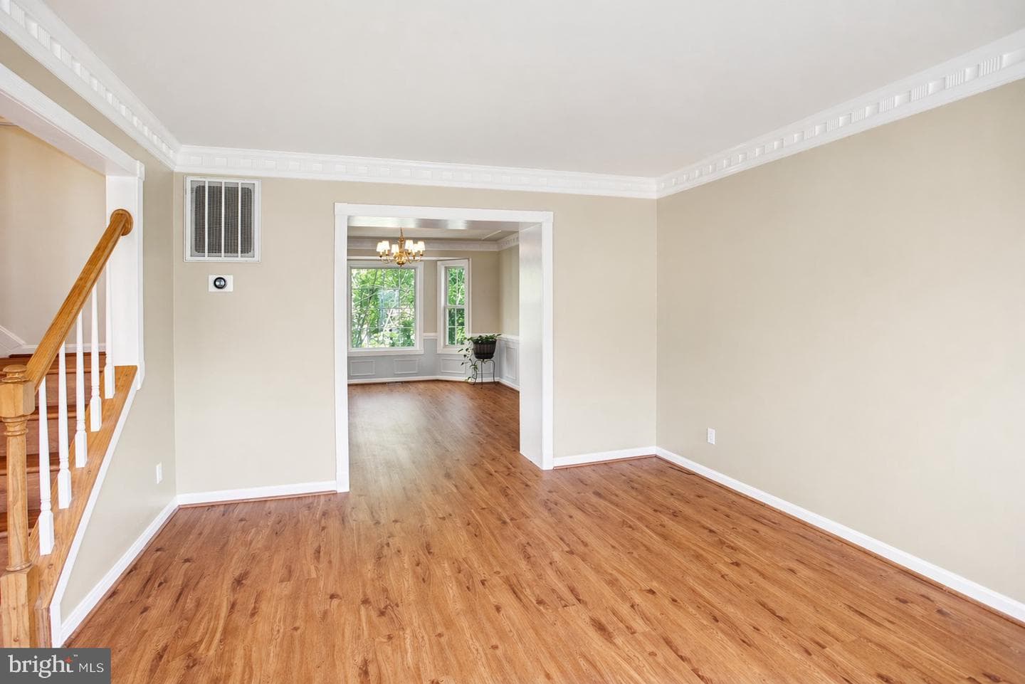 5 Murray Circle photo 4