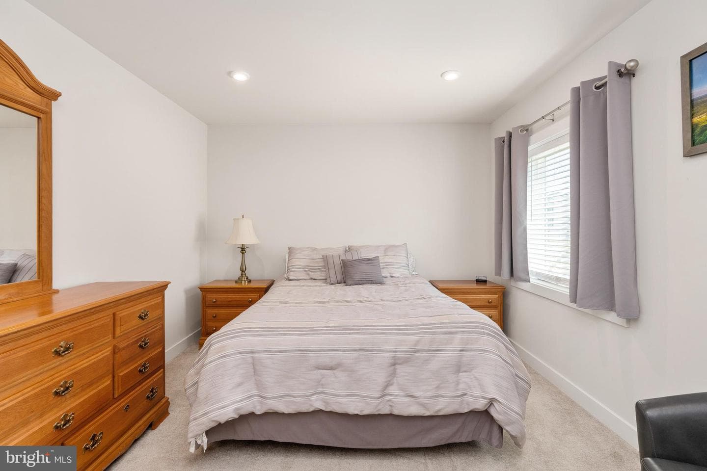 497 Bridgepoint Drive photo 40
