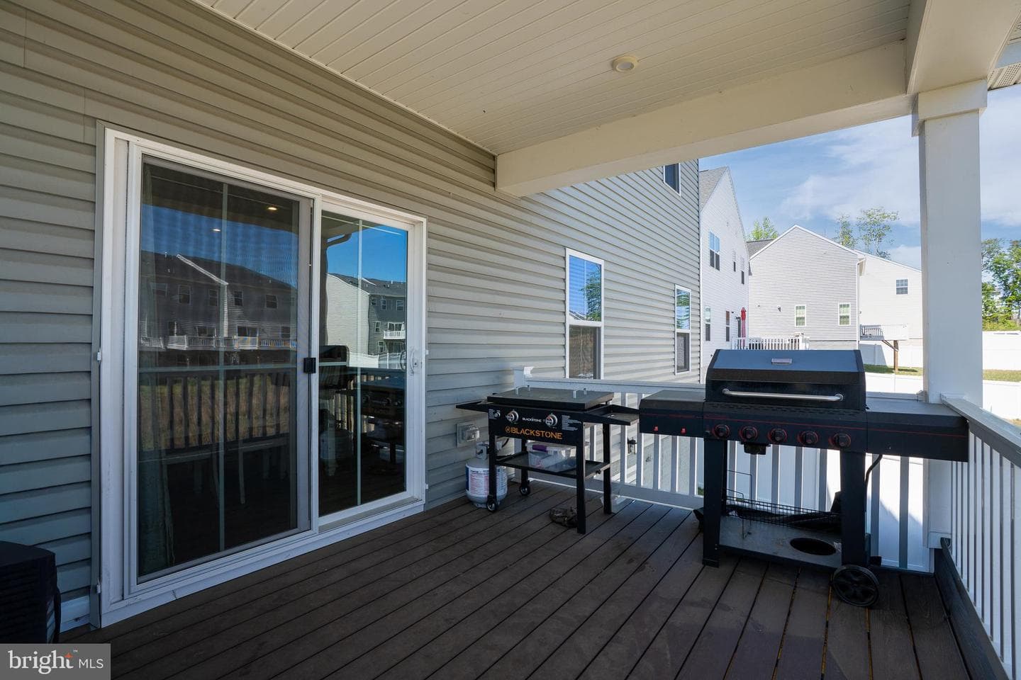497 Bridgepoint Drive photo 46