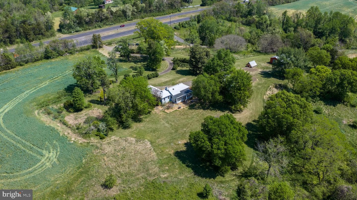 1432 Kings Highway photo 116