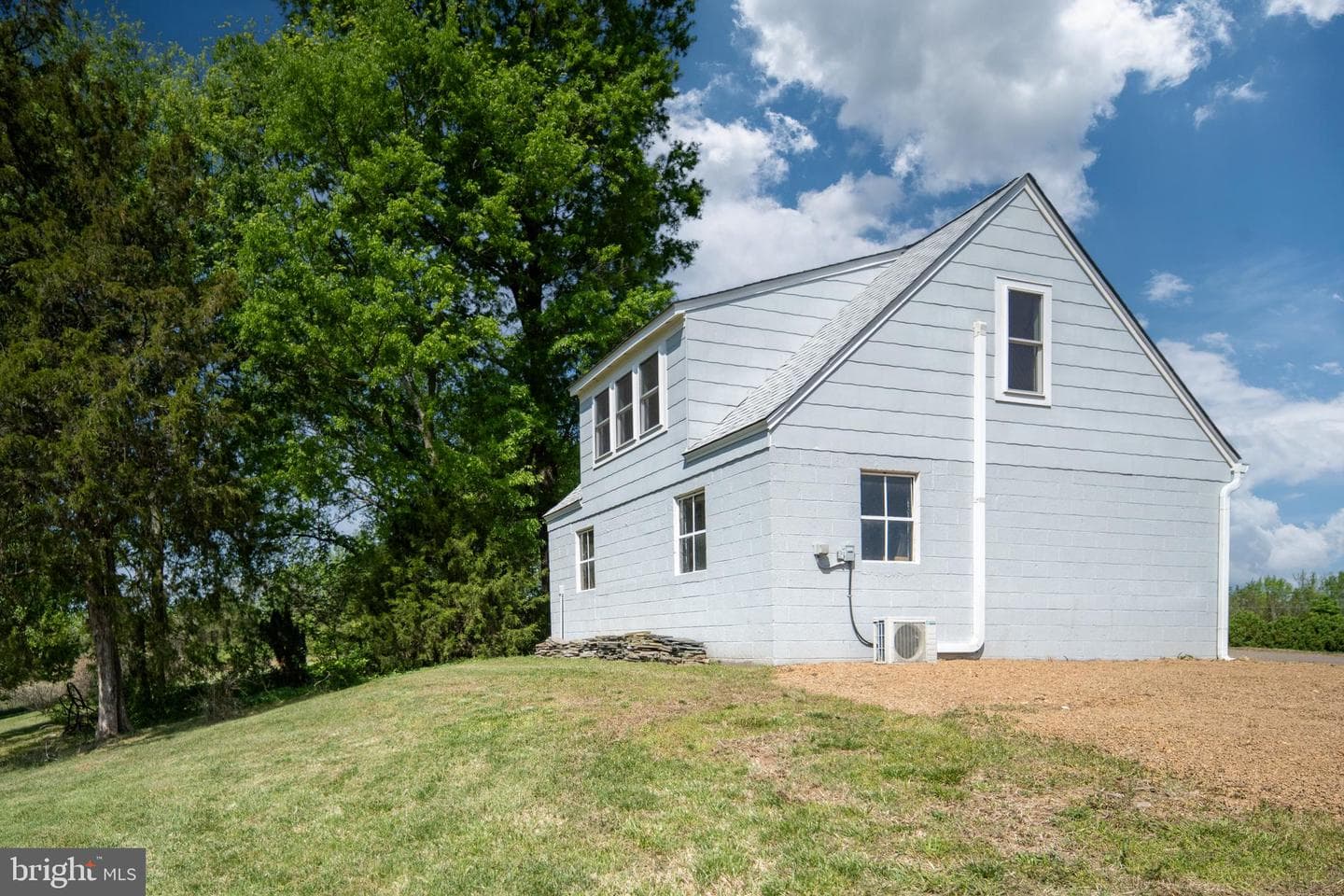 1432 Kings Highway photo 32