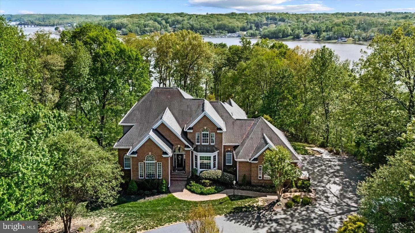 98 Indian View Court photo 2