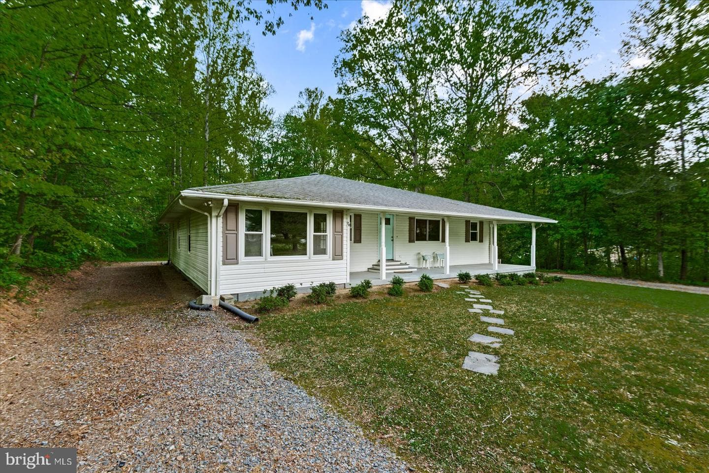70 Hidden Lake Drive photo 4