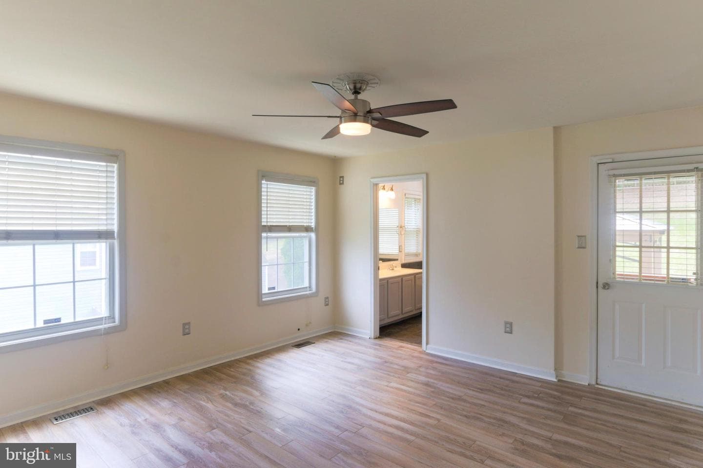 62 Confederate Way photo 14