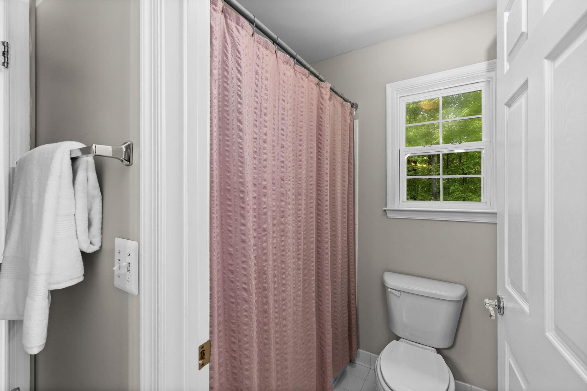 43 Adrian Way photo 42